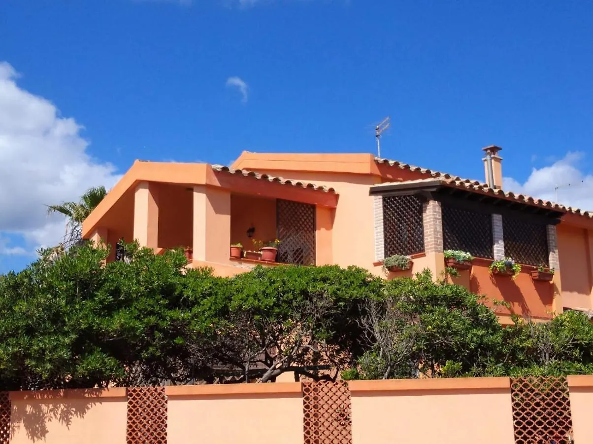Casa Bon' Aria Fronte Mare Sud Sardegna Villa La Maddalena  Holiday home La Maddalena (Cagliari)