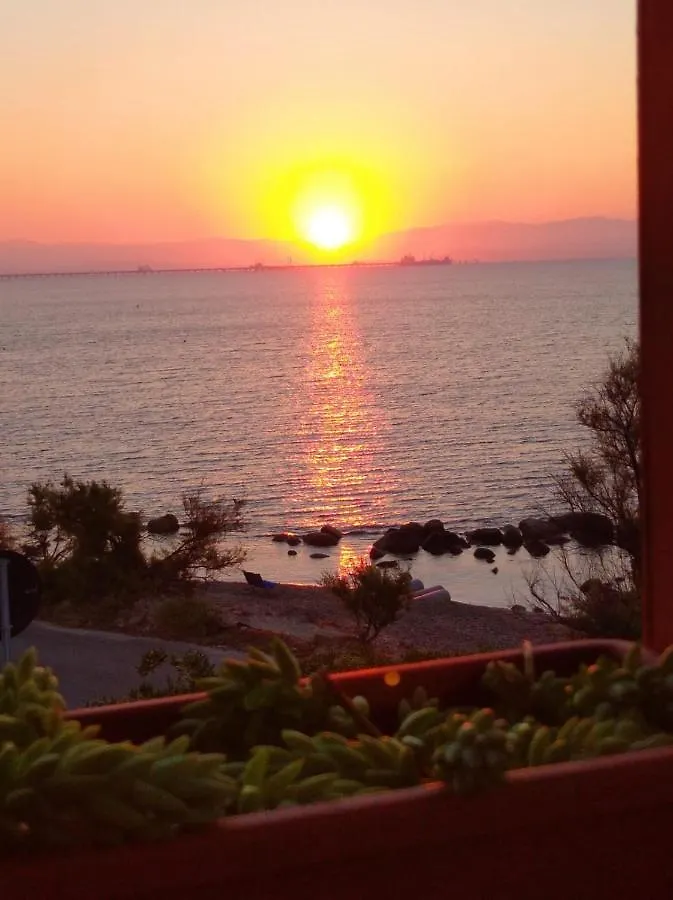 Casa Bon' Aria Fronte Mare Sud Sardegna Villa La Maddalena  La Maddalena (Cagliari)