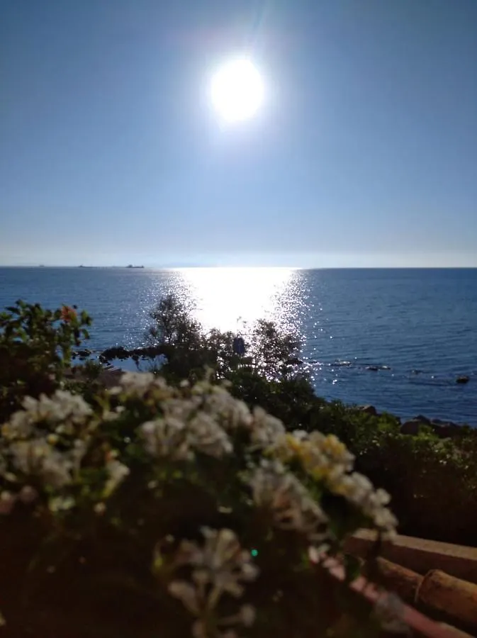 Casa Bon' Aria Fronte Mare Sud Sardegna Villa La Maddalena  Holiday home La Maddalena (Cagliari)