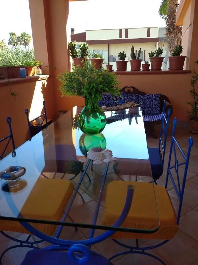 Casa Bon' Aria Fronte Mare Sud Sardegna Villa La Maddalena  0*, La Maddalena (Cagliari)